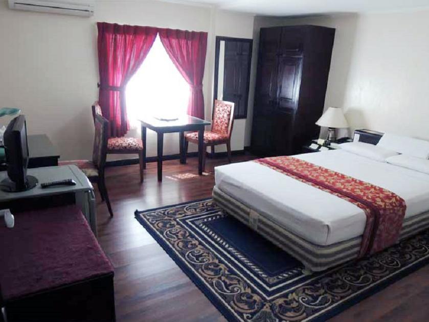 Hotel Asia Cebu Stadt Exterior foto