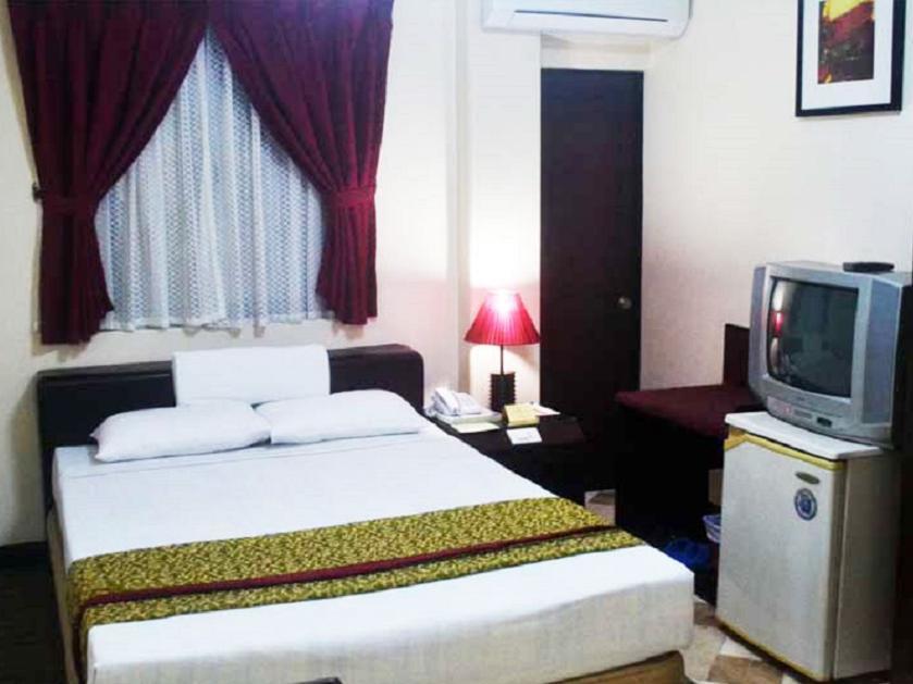 Hotel Asia Cebu Stadt Exterior foto